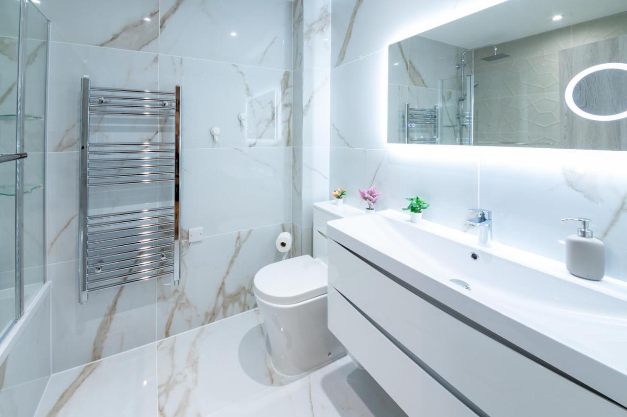 Lux 2 Bedrooms - 2 Bathrooms - F7 Londen Buitenkant foto