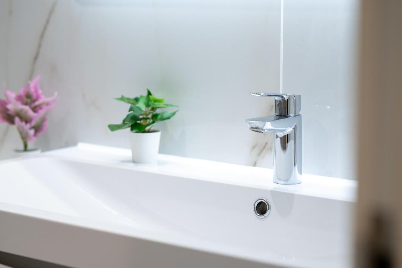 Lux 2 Bedrooms - 2 Bathrooms - F7 Londen Buitenkant foto